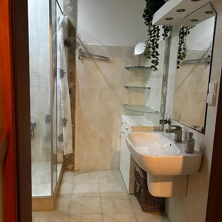 Uroczy W Miasteczku Wilanów * Warszawa