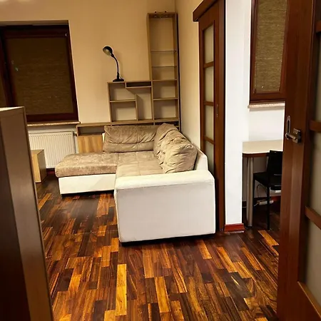 Apartment Uroczy W Miasteczku Wilanow