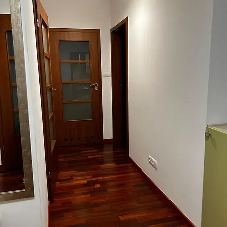 Apartment Uroczy W Miasteczku Wilanow *